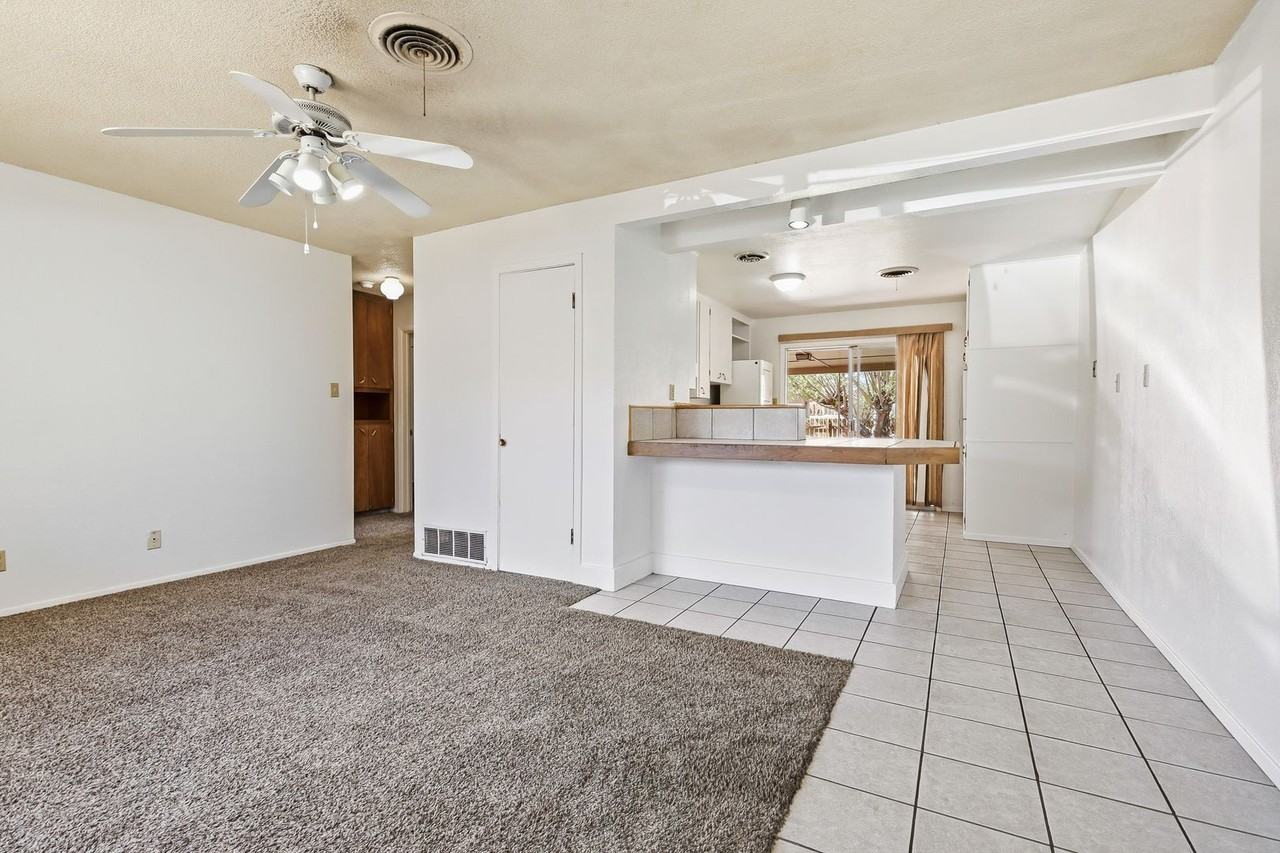 1405 Oregon Ave #A - Photo 7 of 19