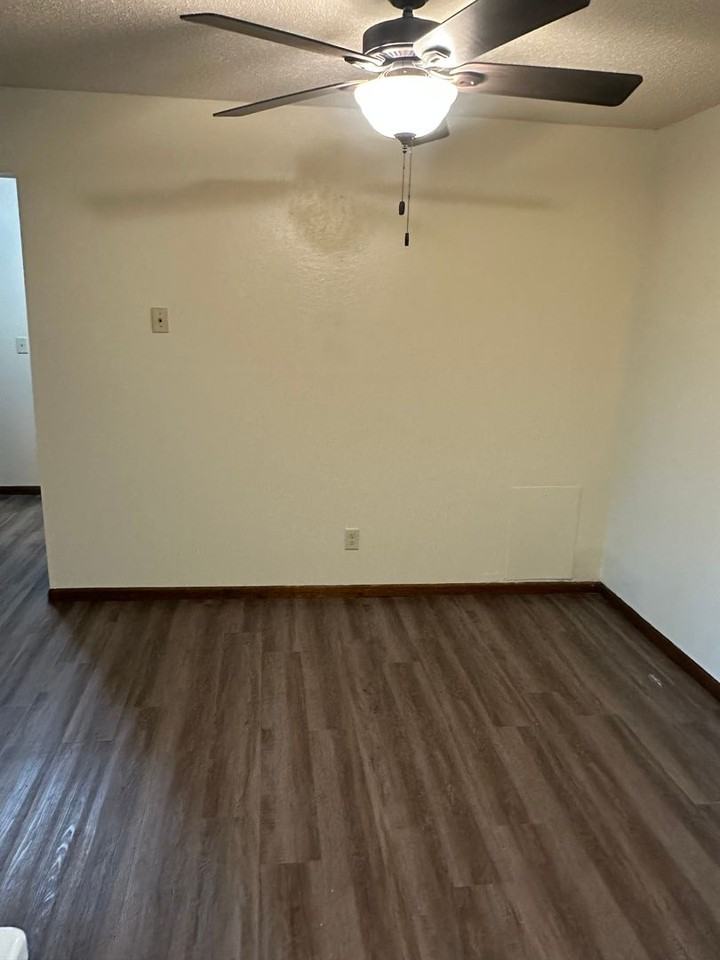 525 6th Ave N #6 - Photo 4 of 8