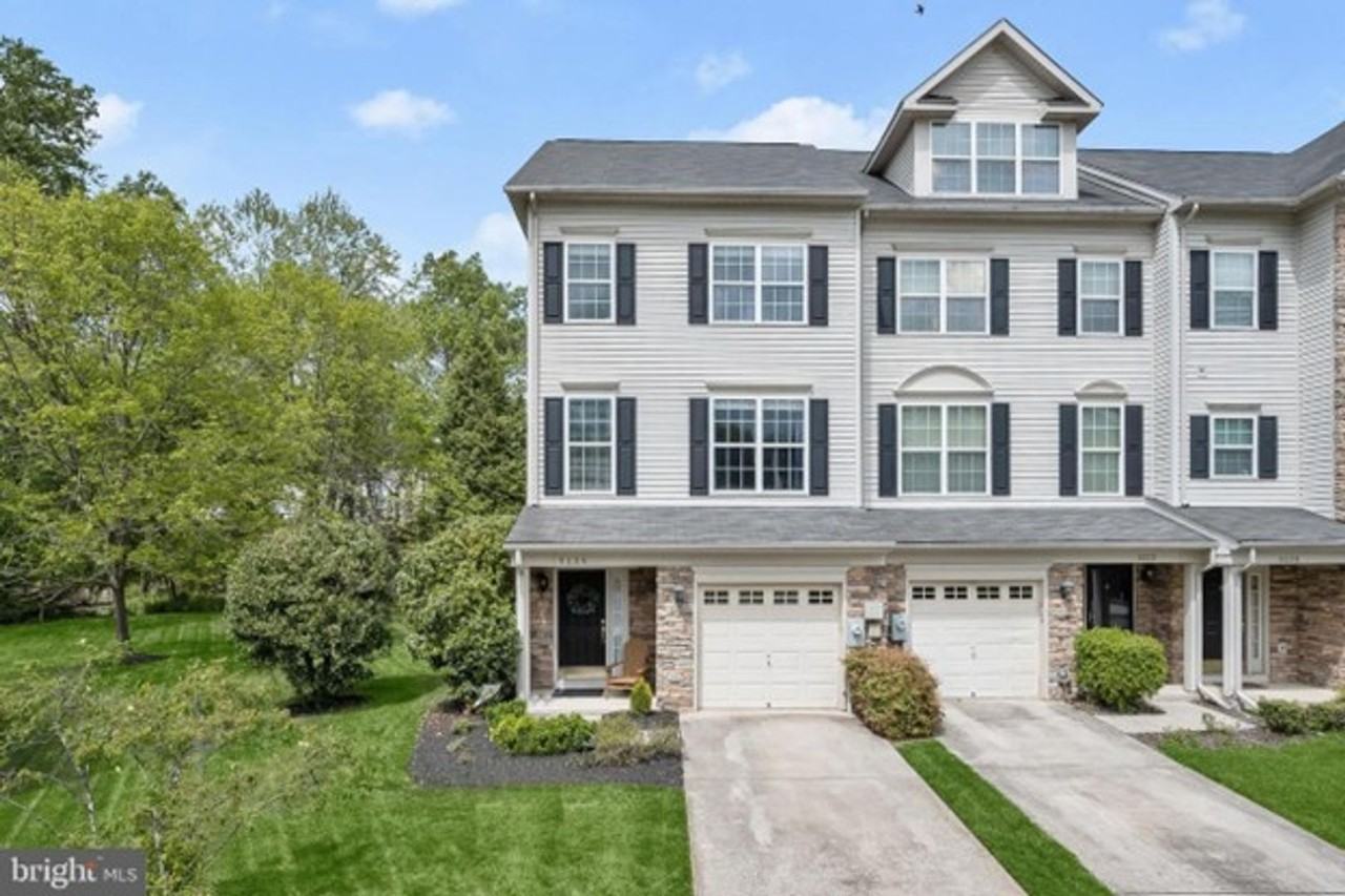 9134 Marlove Oaks Ln - Photo 2 of 28