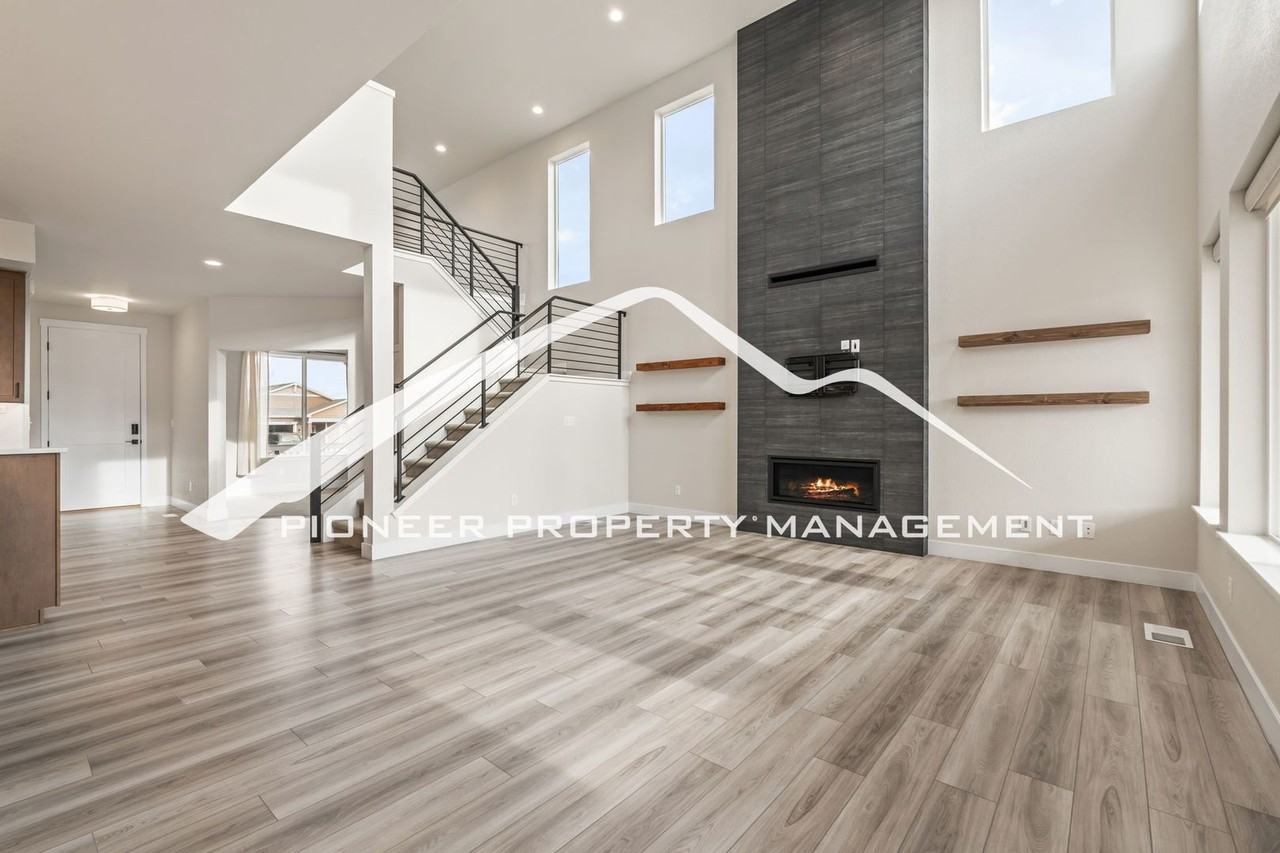 9304 Bugaboo Dr - Photo 4 of 42