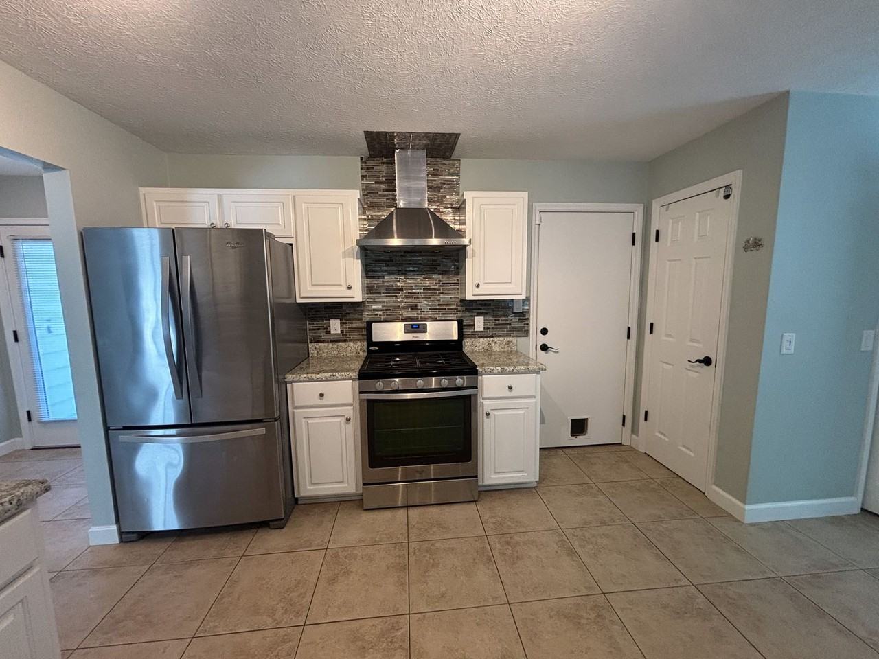 7312 Rodgers Dr - Photo 2 of 26