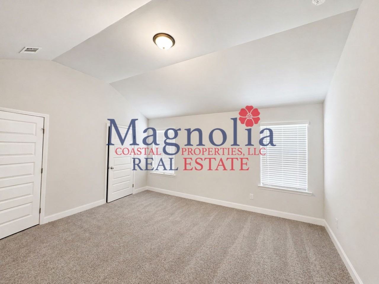 53 Dorsey Dr - Photo 4 of 14