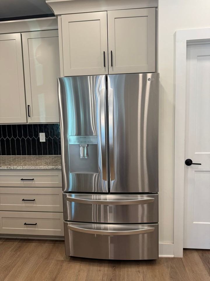 3228B Rowena Ave - Photo 7 of 37