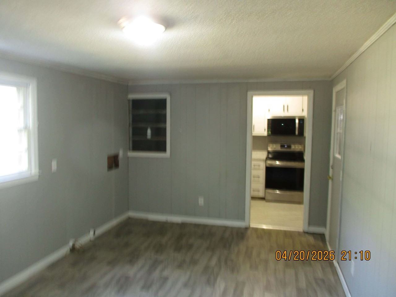 1906 W Whitney Ave - Photo 7 of 7