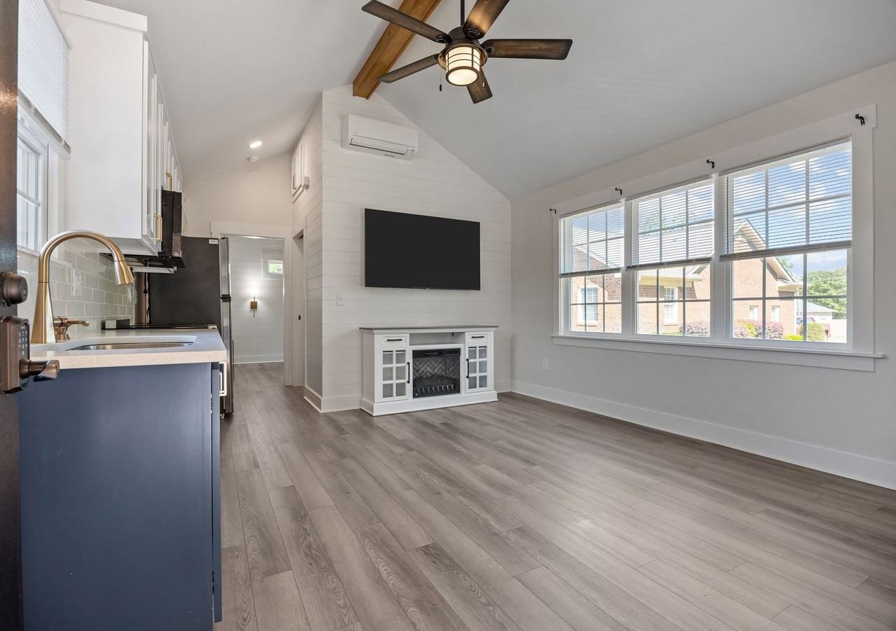 171 S Church St - Photo 7 of 24