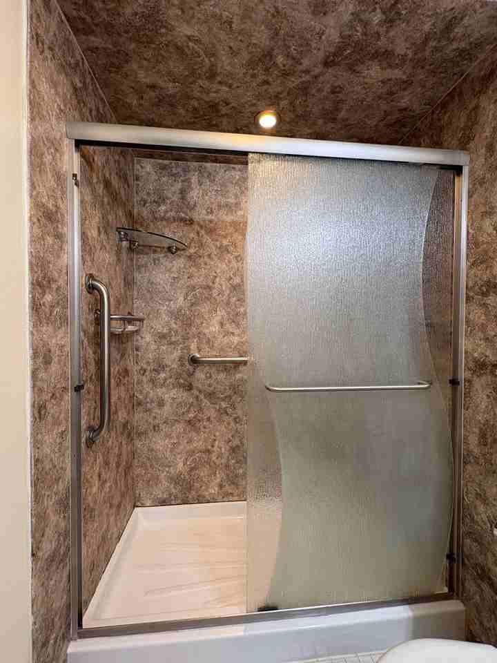 700 Robbins Ave - Photo 6 of 13