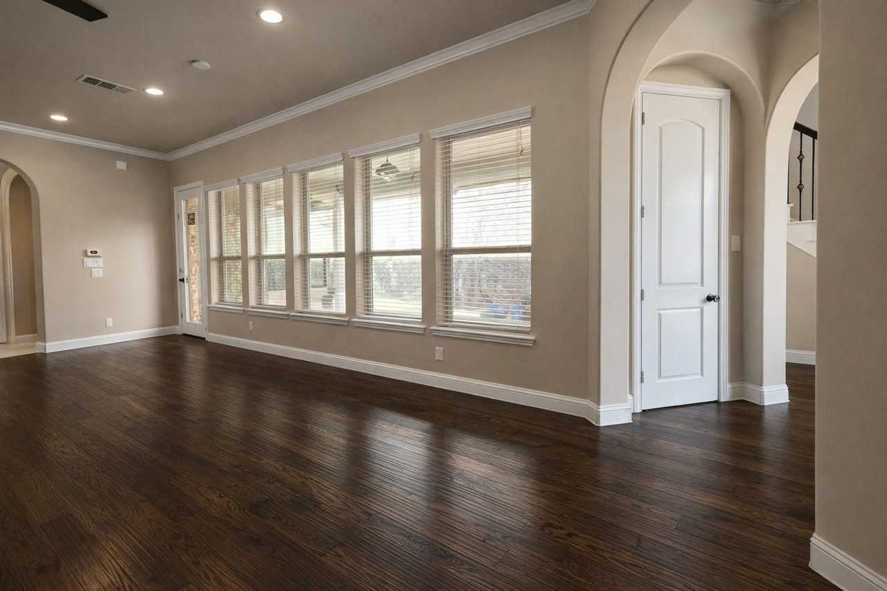 526 Evergreen Dr - Photo 3 of 28