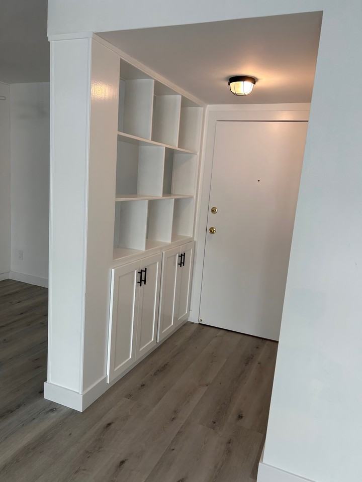 216 South Occidental Boulevard #306 - Photo 2 of 17