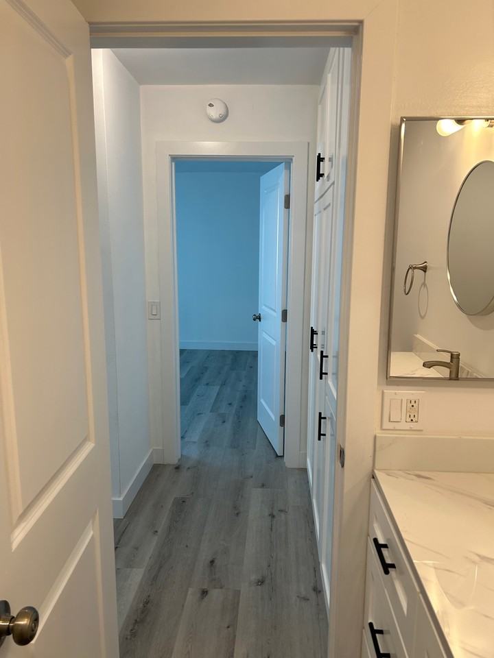 216 South Occidental Boulevard #306 - Photo 7 of 17