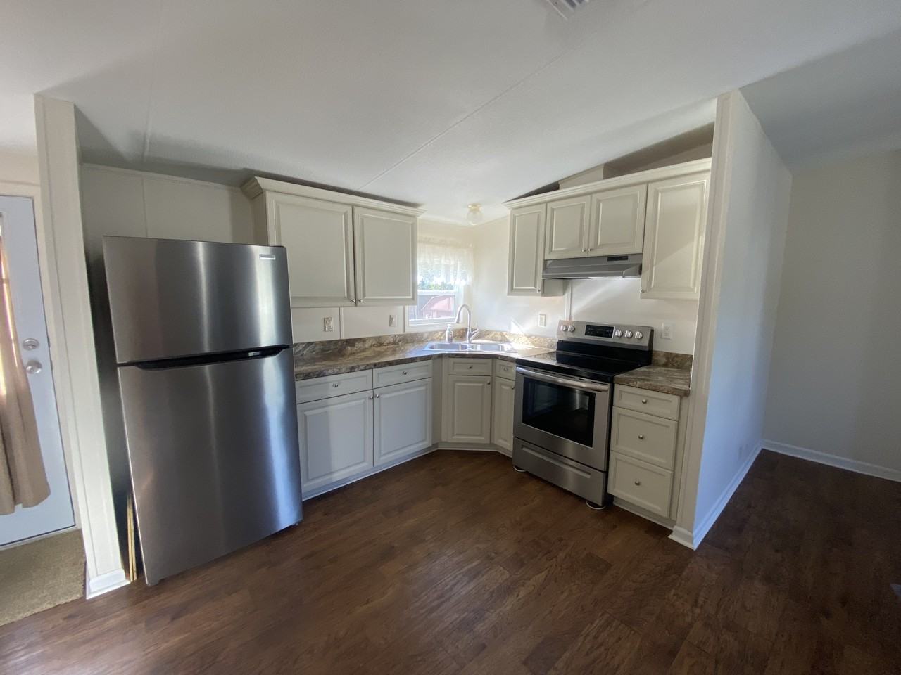 3029 Crittenden Dr #1 - Photo 6 of 15