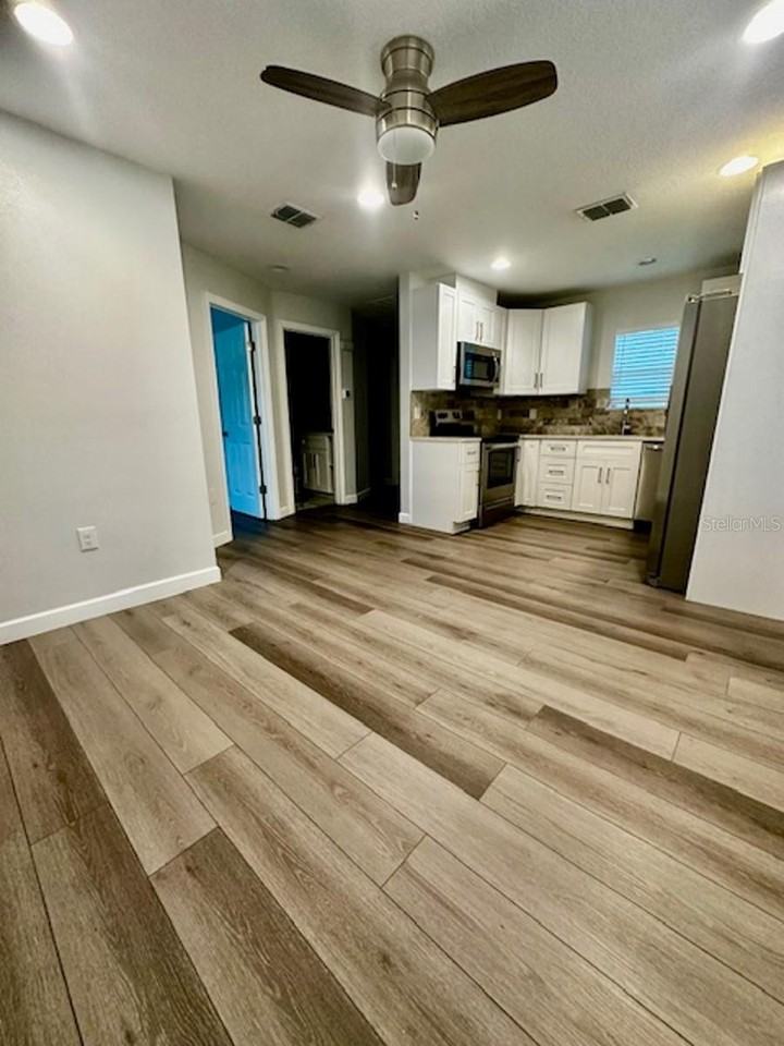 1415 S Adelle Ave #1 - Photo 3 of 15