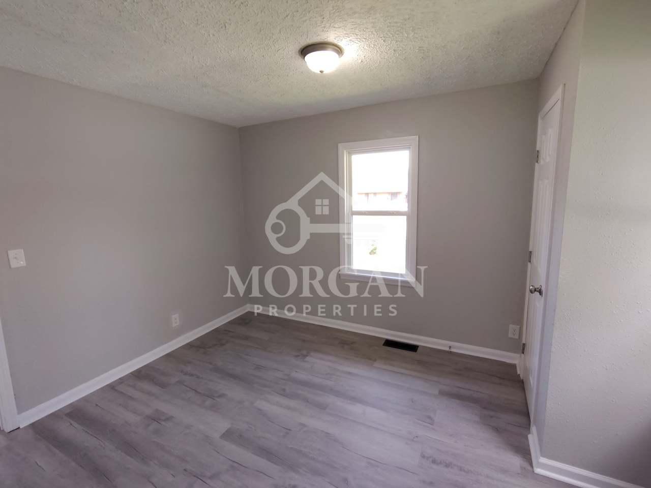 601 Belzer Dr #1 - Photo 4 of 9