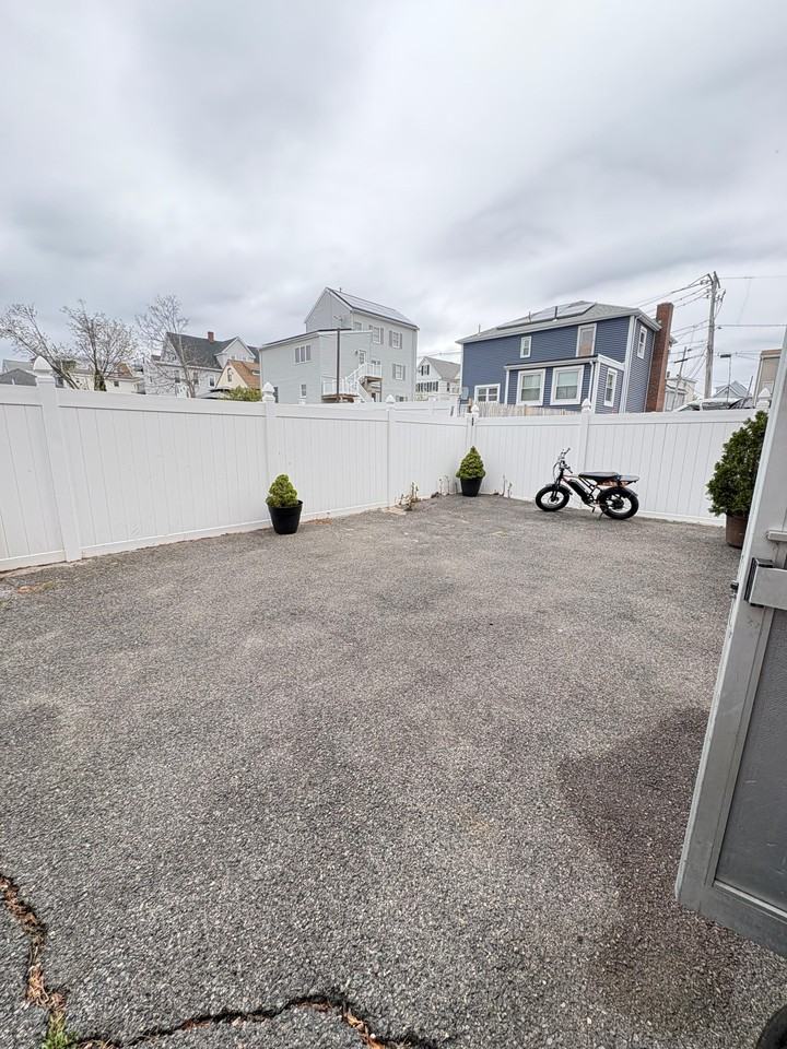 100 Ferry Street #6 - Photo 7 of 8