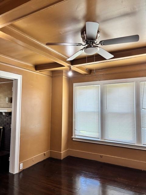 4915 Maplewood Ave #1 - Photo 6 of 50