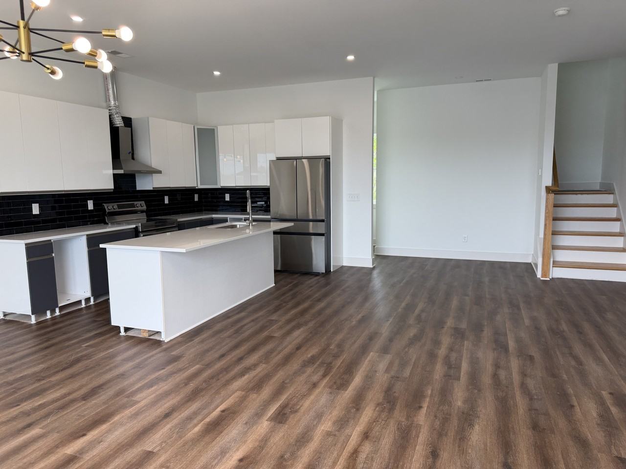 105 Hart Ln #B - Photo 6 of 16