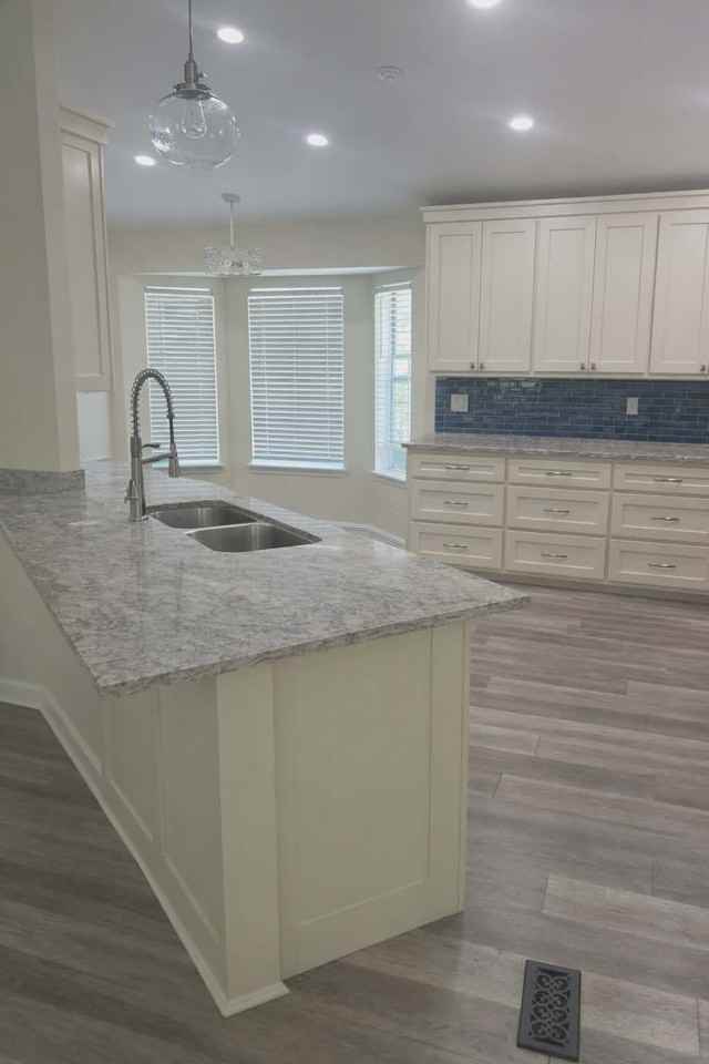 79 Sherlock Dr #1 - Photo 3 of 13