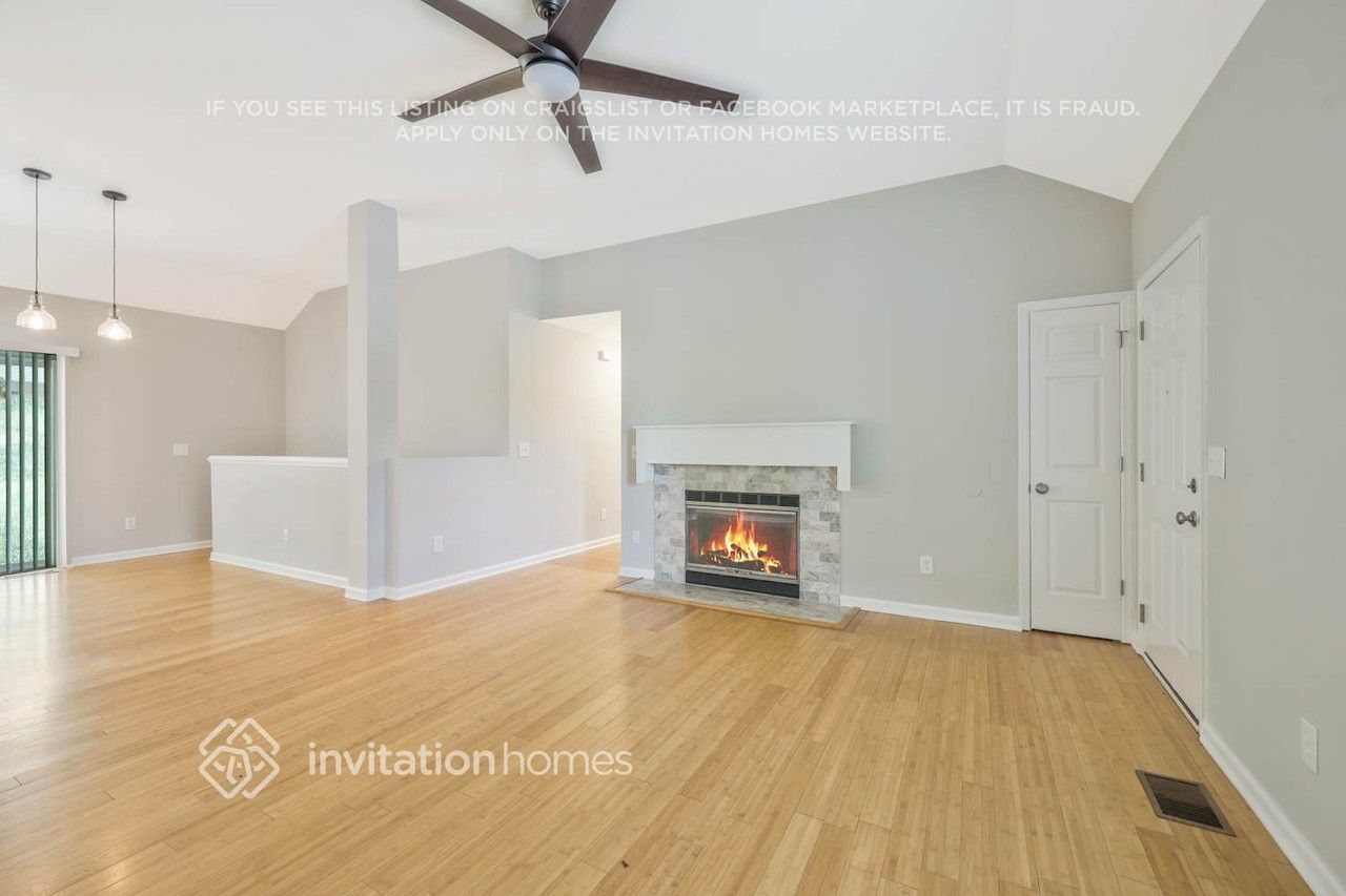 816 Restover Ct - Photo 4 of 30