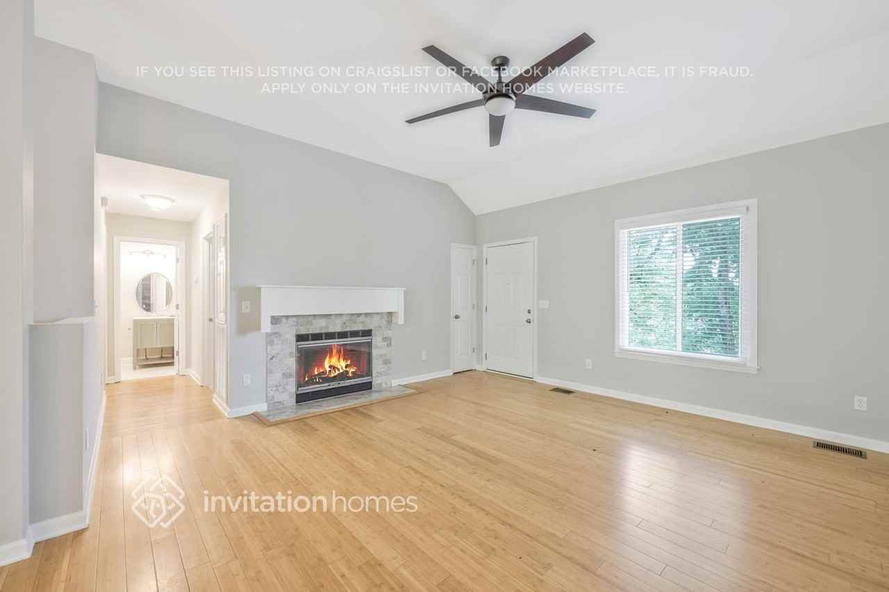 816 Restover Ct - Photo 5 of 30