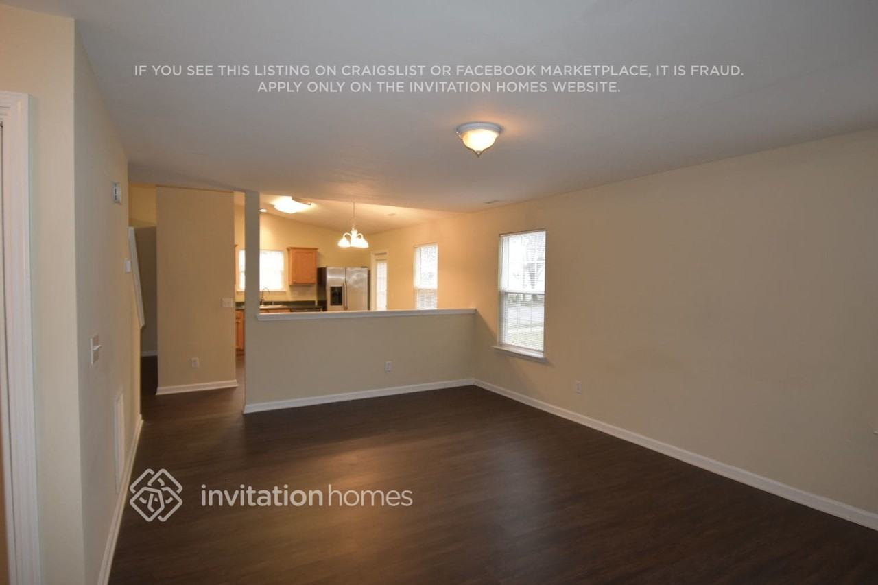 3940 Laurel Glen Dr - Photo 3 of 14