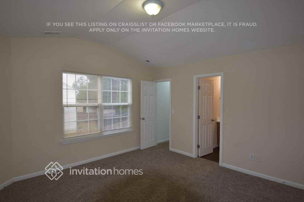 3940 Laurel Glen Dr - Photo 6 of 14