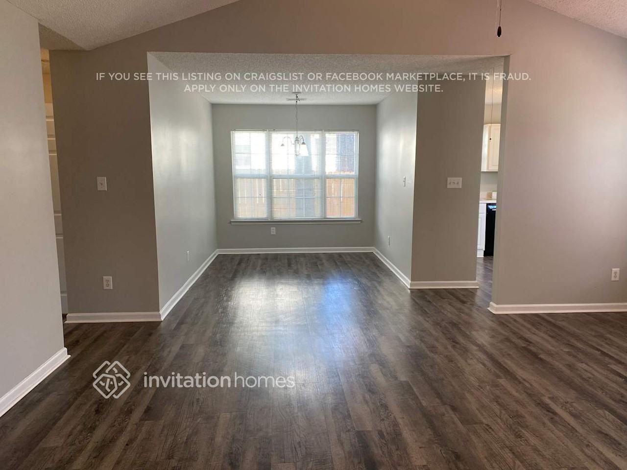 6022 Country Walk Dr - Photo 6 of 17