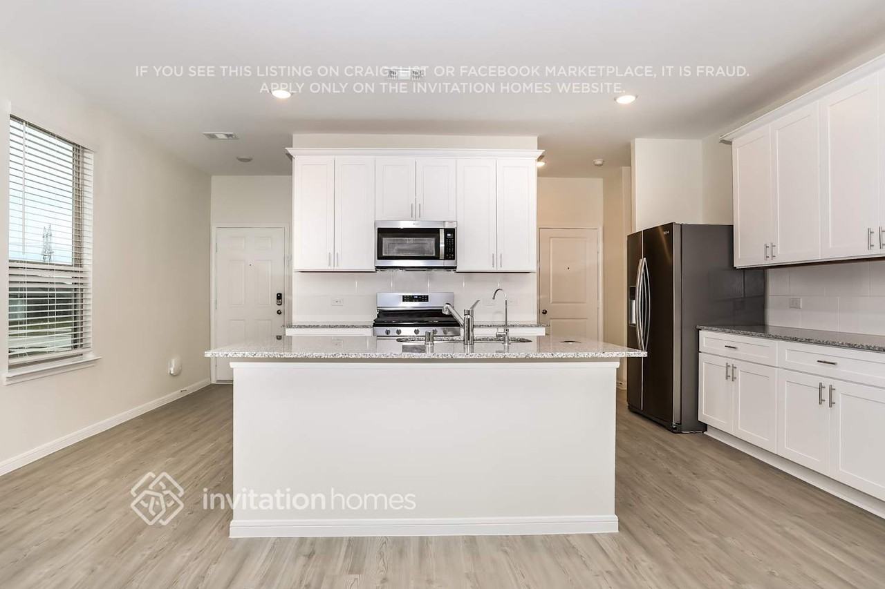 13418 Maltessa Dr - Photo 5 of 16