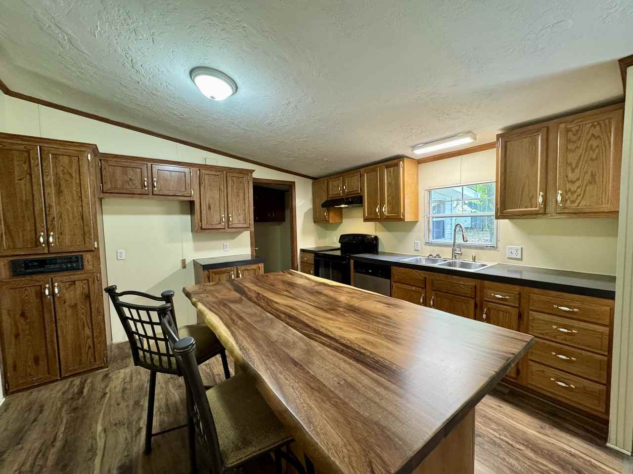 229 Bateman Ln #1 - Photo 6 of 28