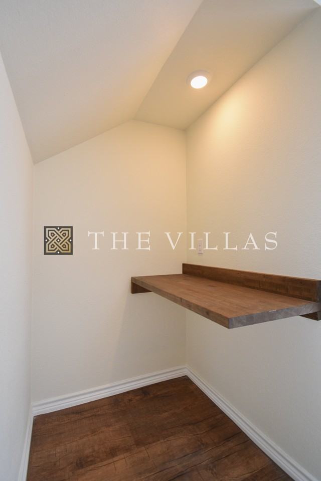 102 Vista Alta St - Photo 4 of 17