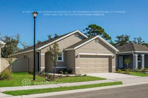featured image of 7944 Majestic Palms Ct