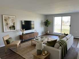 Village Court Apartments London - Photo 1 of 1