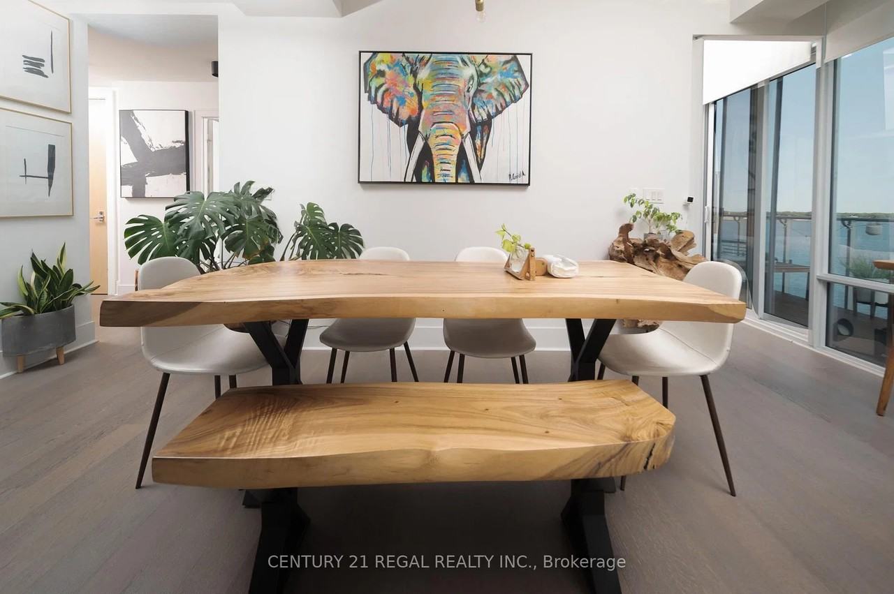 29 Queens Quay East - Photo 5 of 25