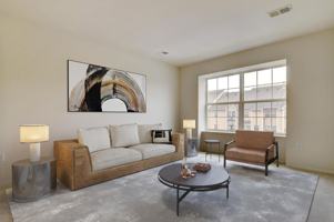 featured image of 609 Duke Dr