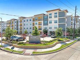 Icon at Yorktown - Photo 1 of 1