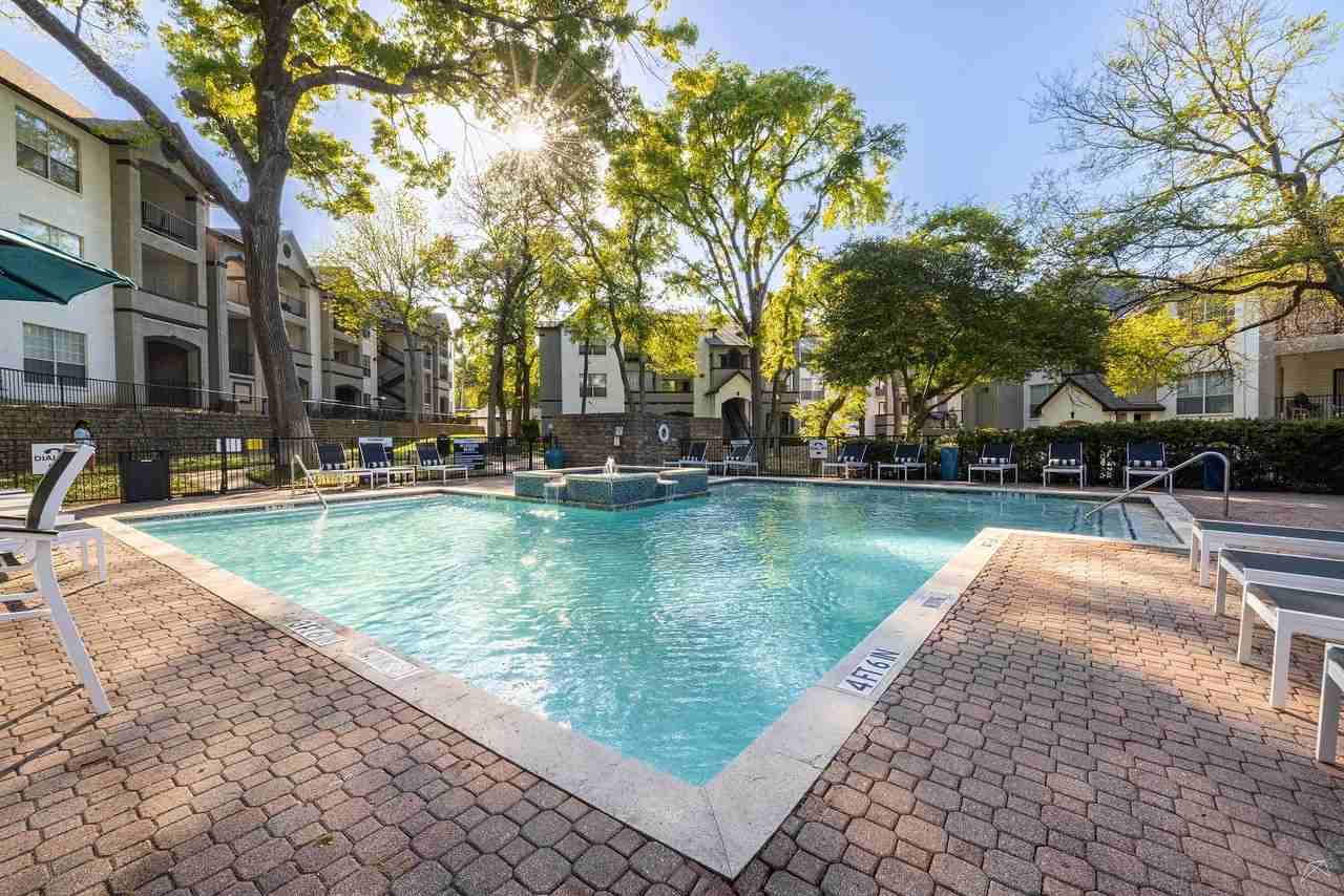 Thornbury at Chase Oaks - Photo 2 of 50
