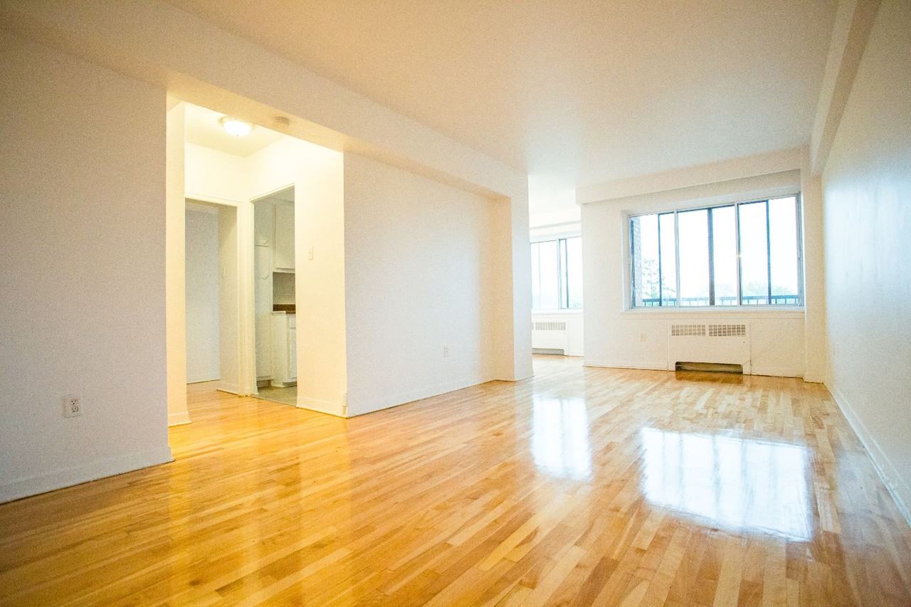 6920 Av Fielding — photo 1