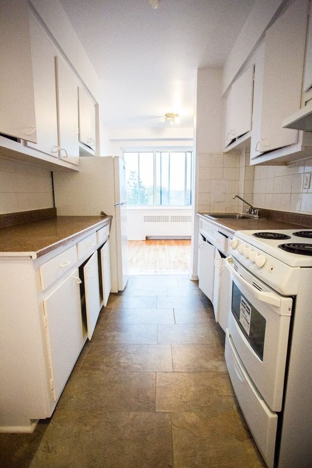 6920 Av Fielding — photo 2