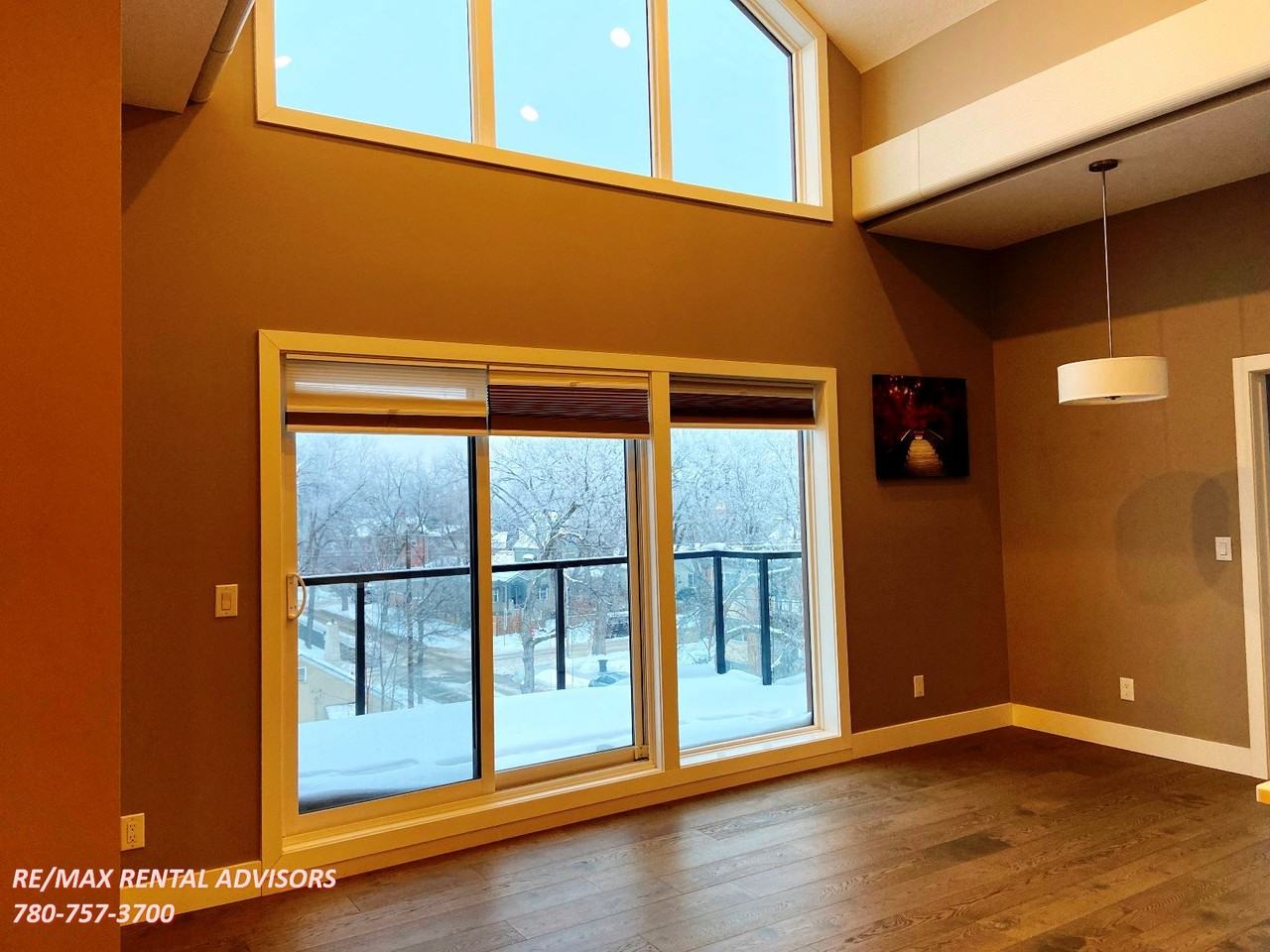 #407 10006 83 Avenue Northwest - Photo 6 of 18