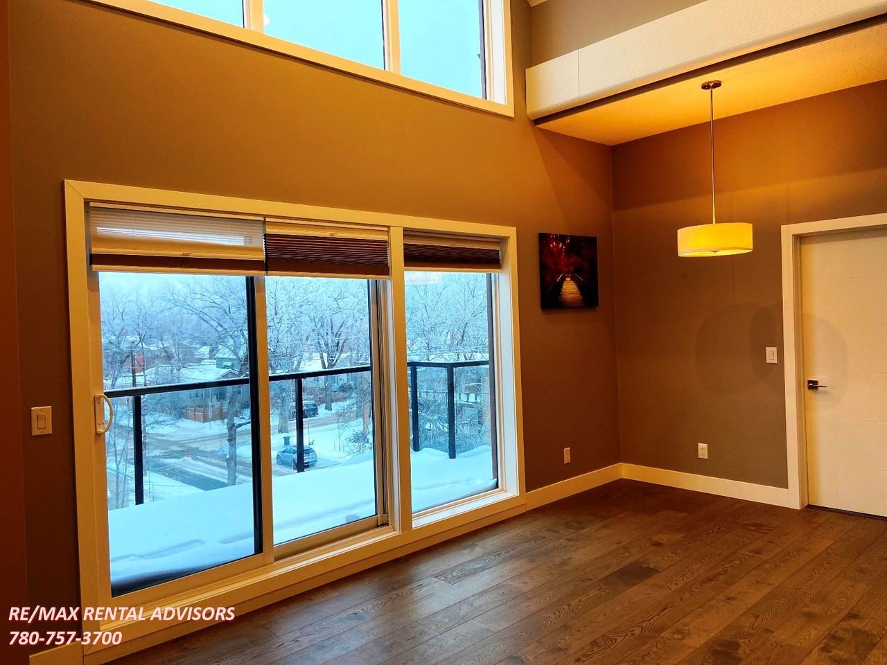 #407 10006 83 Avenue Northwest - Photo 7 of 18