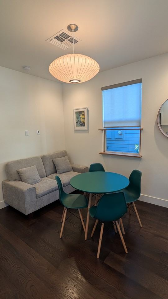 1604 Winding Creek Way - Photo 5 of 11