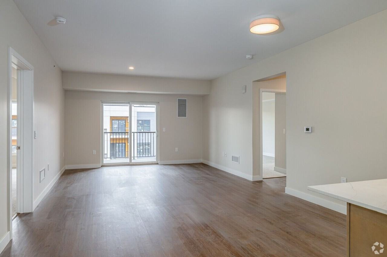 Brightdawn Village Apartments - Photo 5 of 19