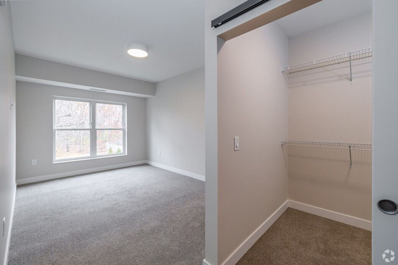 Brightdawn Village Apartments - Photo 7 of 19