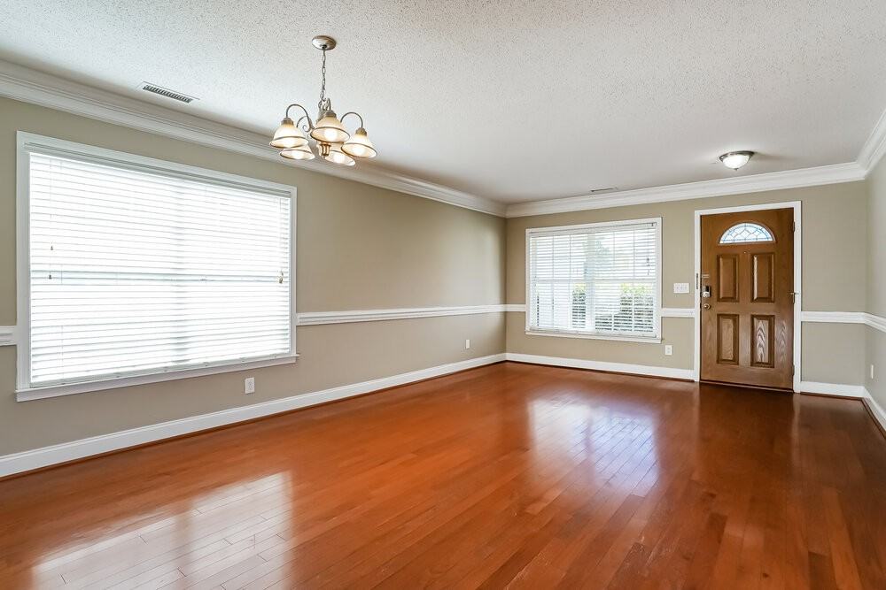 124 Sleeper Car Ln - Photo 6 of 17