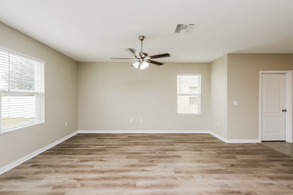 10430 Whispering Hammock Dr - Photo 5 of 17