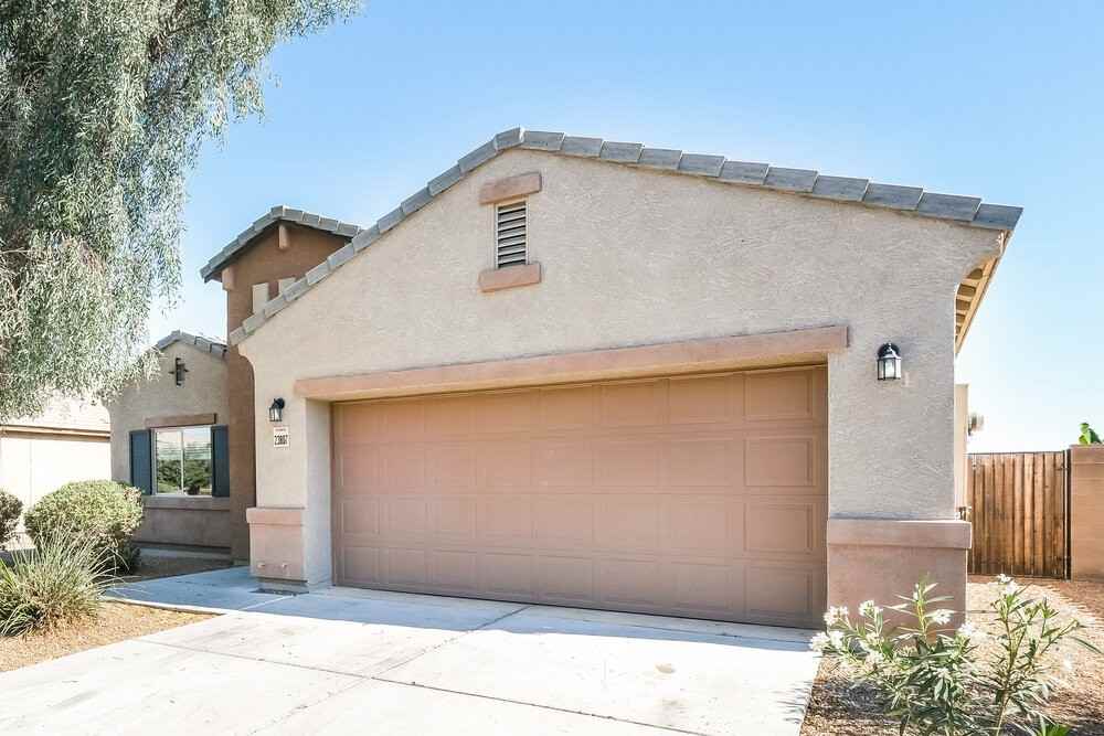 23807 W Chipman Rd - Photo 3 of 16