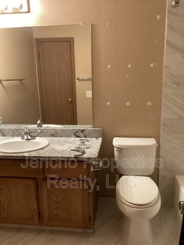 8733 W Cornell Ave #6 - Photo 6 of 7
