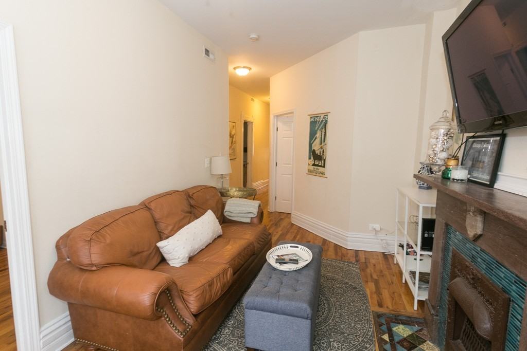 2137 N Sheffield Ave #3 - Photo 7 of 20