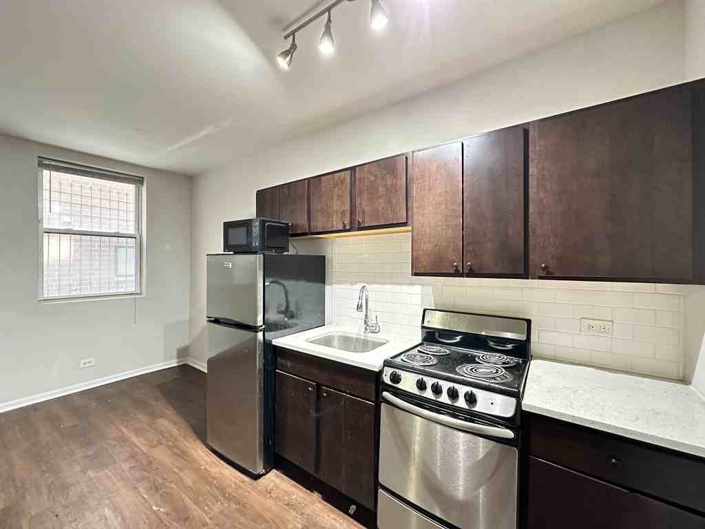 1627 N Humboldt Blvd #1D - Photo 4 of 21