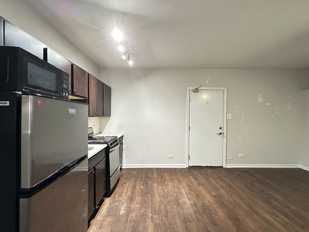 1627 N Humboldt Blvd #1D - Photo 6 of 21