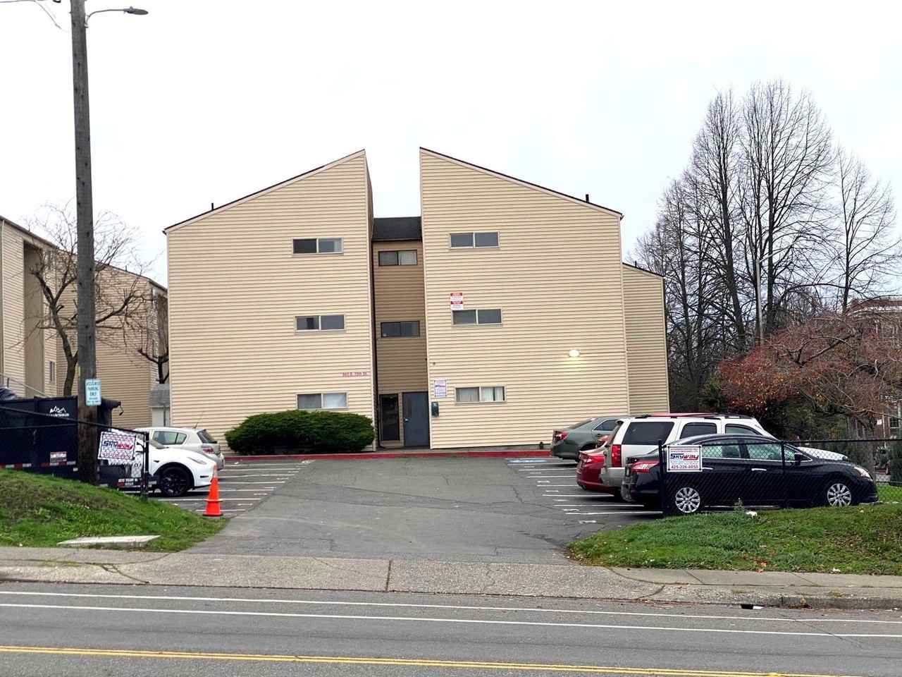 1 Bedroom Apartments In Downtown Tacoma! - Photo 7 of 19