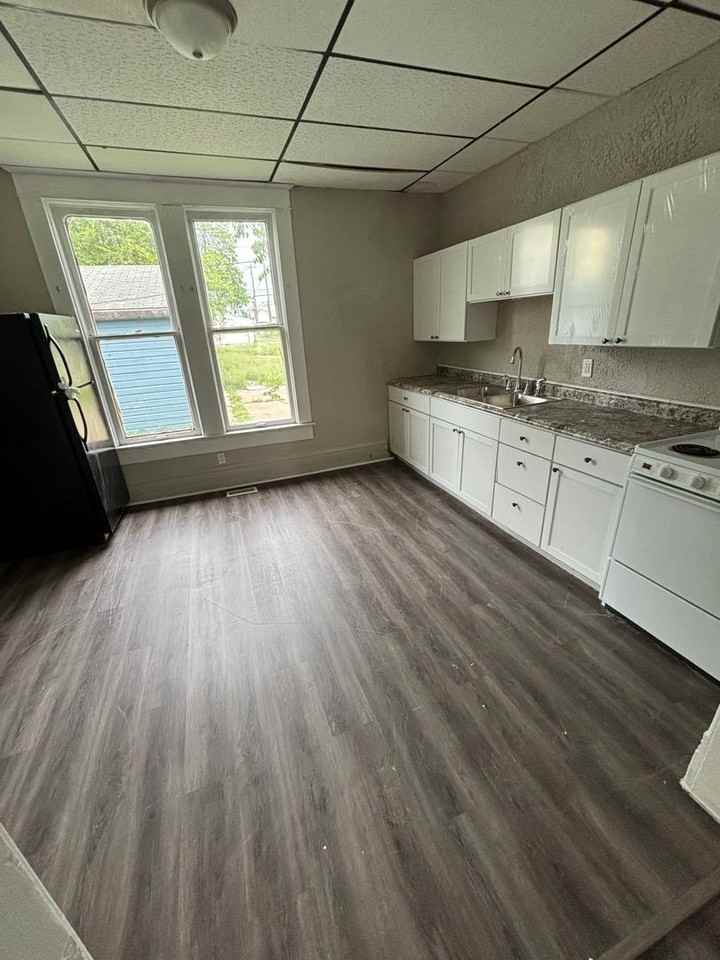 514 South 5th Street - Photo 2 of 11